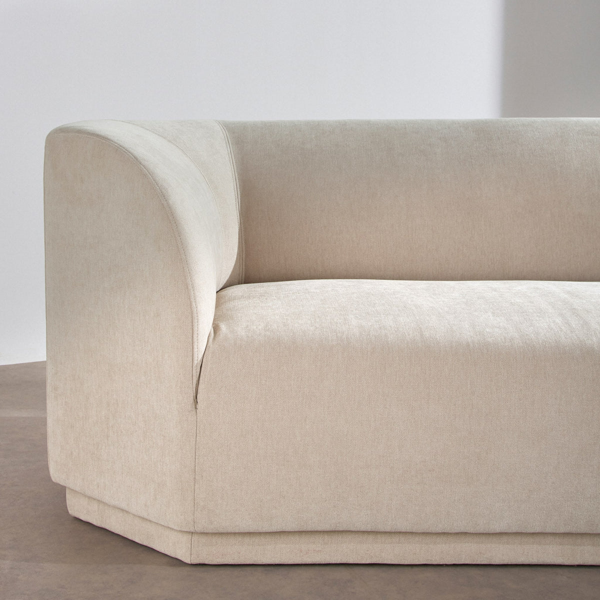 Canapé Arrondi Tissu Tramé 4 Places Beige - Gaspard